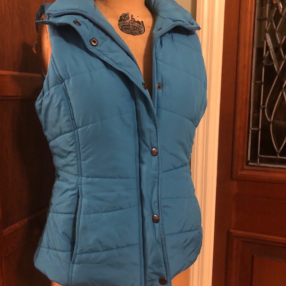 New York & Company puffer vest